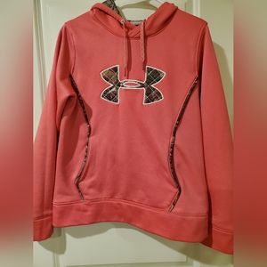 Under Armour Pink Sweatshirt Size M